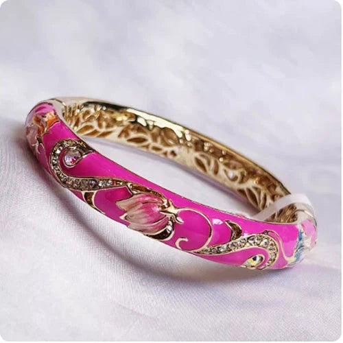 Jenny CloisonnŽ Lotus Bangle - 5.6cm Rose Red