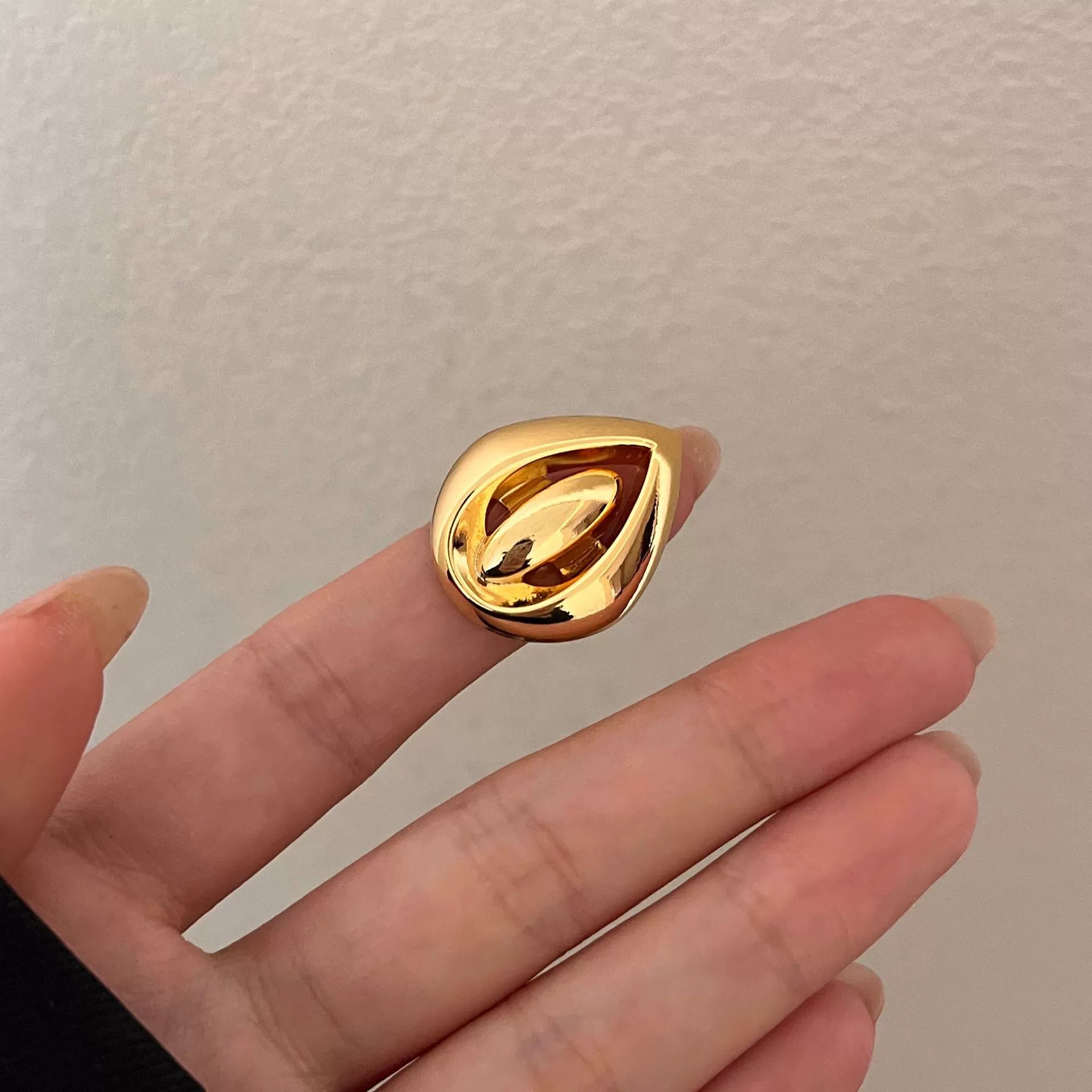Illiana Croissant Bud Ring - Croissant Gold [H1NLRQH7]