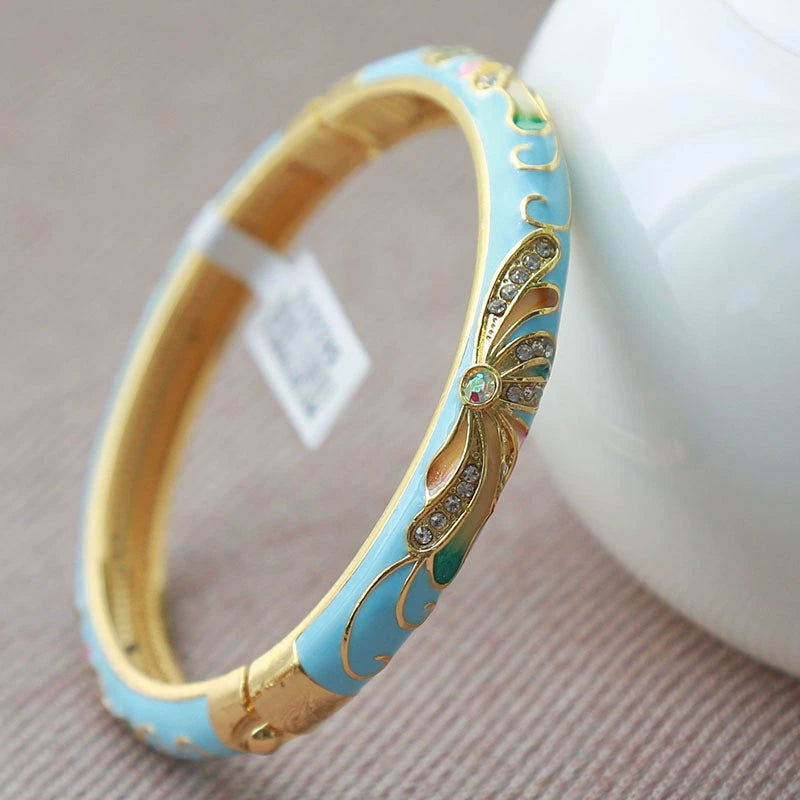 Angel Pave Open Cuff Bracelet - Sky Blue (6 cm Opening) [9D7B0P2D]
