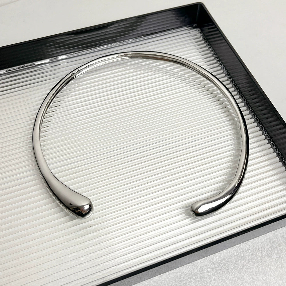 Alexzandria Modern Open Choker - Silver Choker [WM0JNTKA]