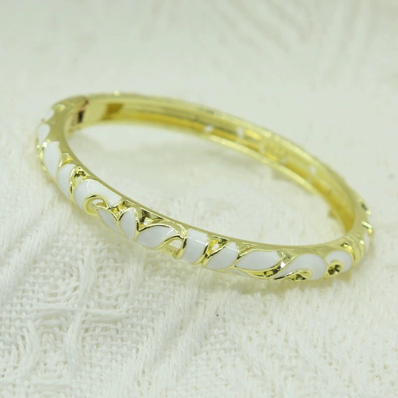 Ahtziri Cloisonne Enamel Bracelet - White [SX0XW5SO]