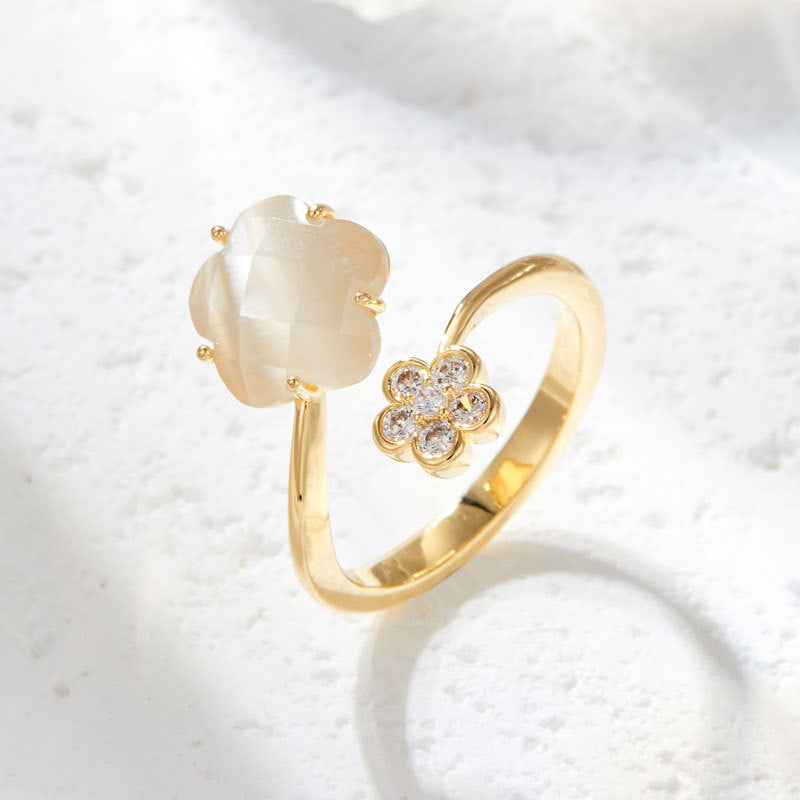 Koralynn Cat's Eye Flower Ring - Style 1 [F6U9UTQJ]