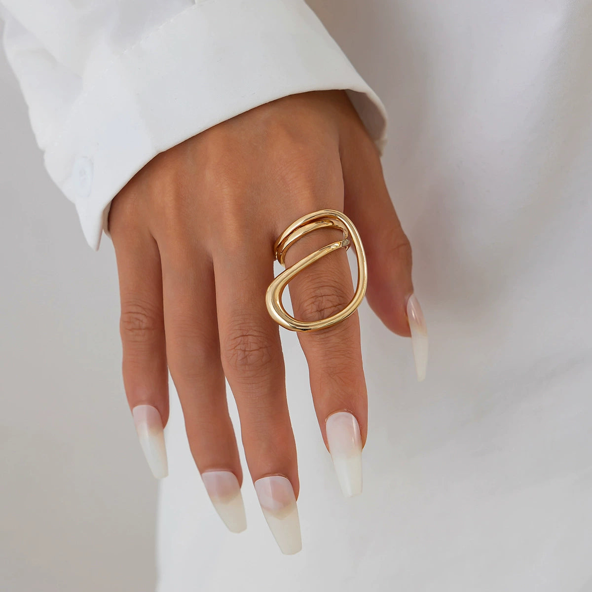 Genevieve Sculptural Metal Jewelry - Ring Style 06 - Light Gold [0MVC2NYY]