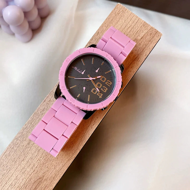 Illiana Bold Silicone Watch - Lavender Purple