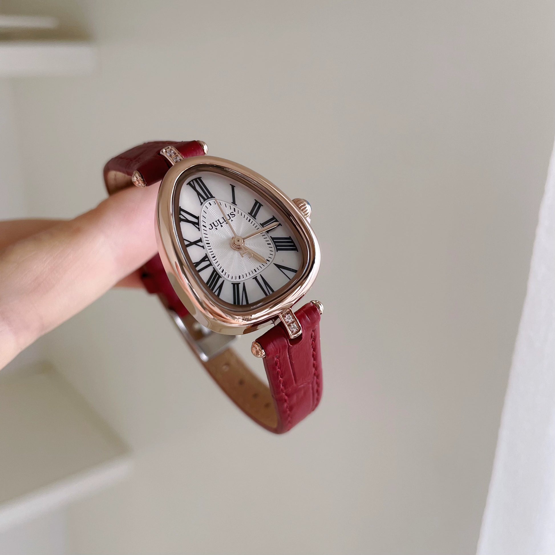 Franki Serpent Charm Watch - Red [9H9P8A6S]