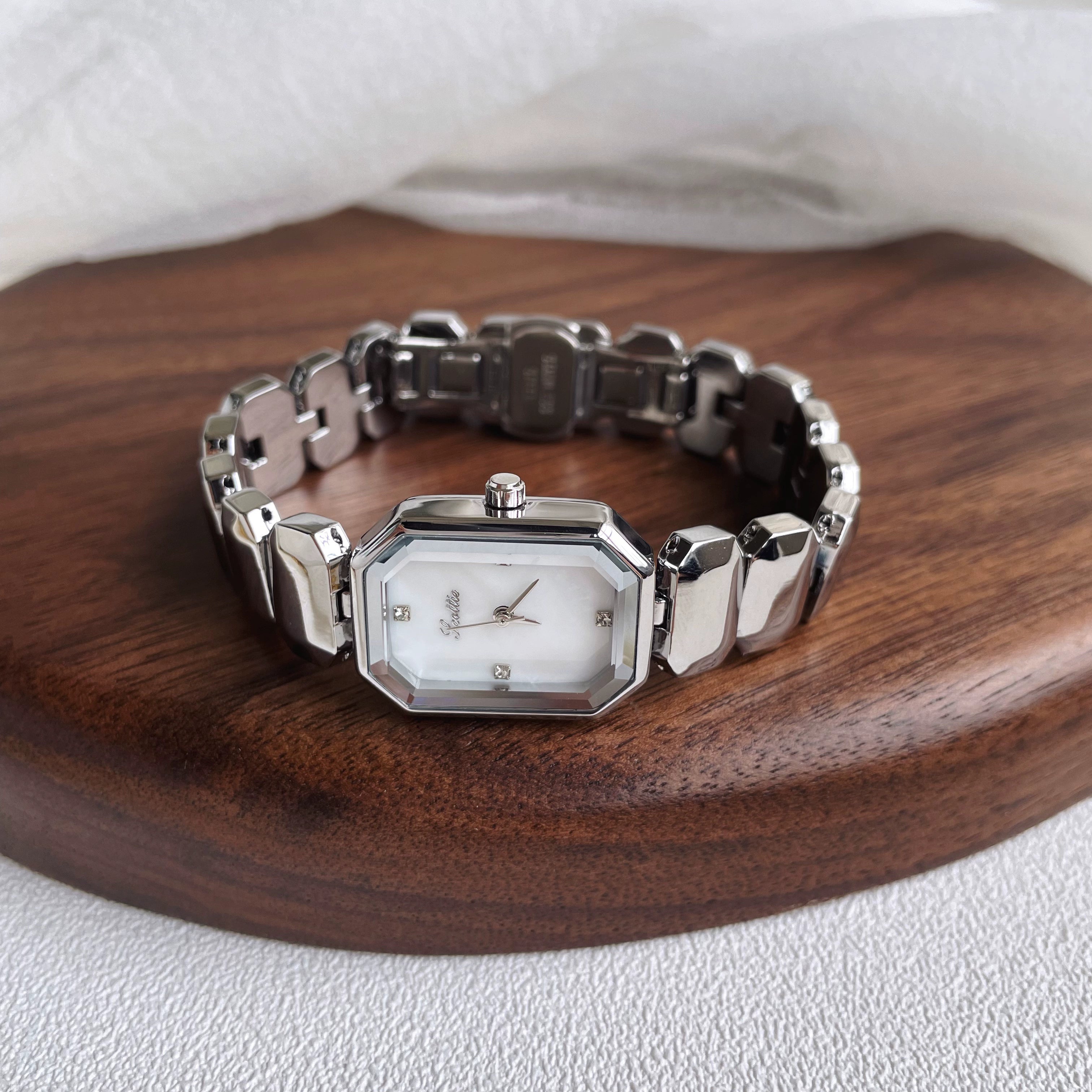 Lorelei Mother-Of-Pearl Watch - Minimalist White [0OGBRIVR]