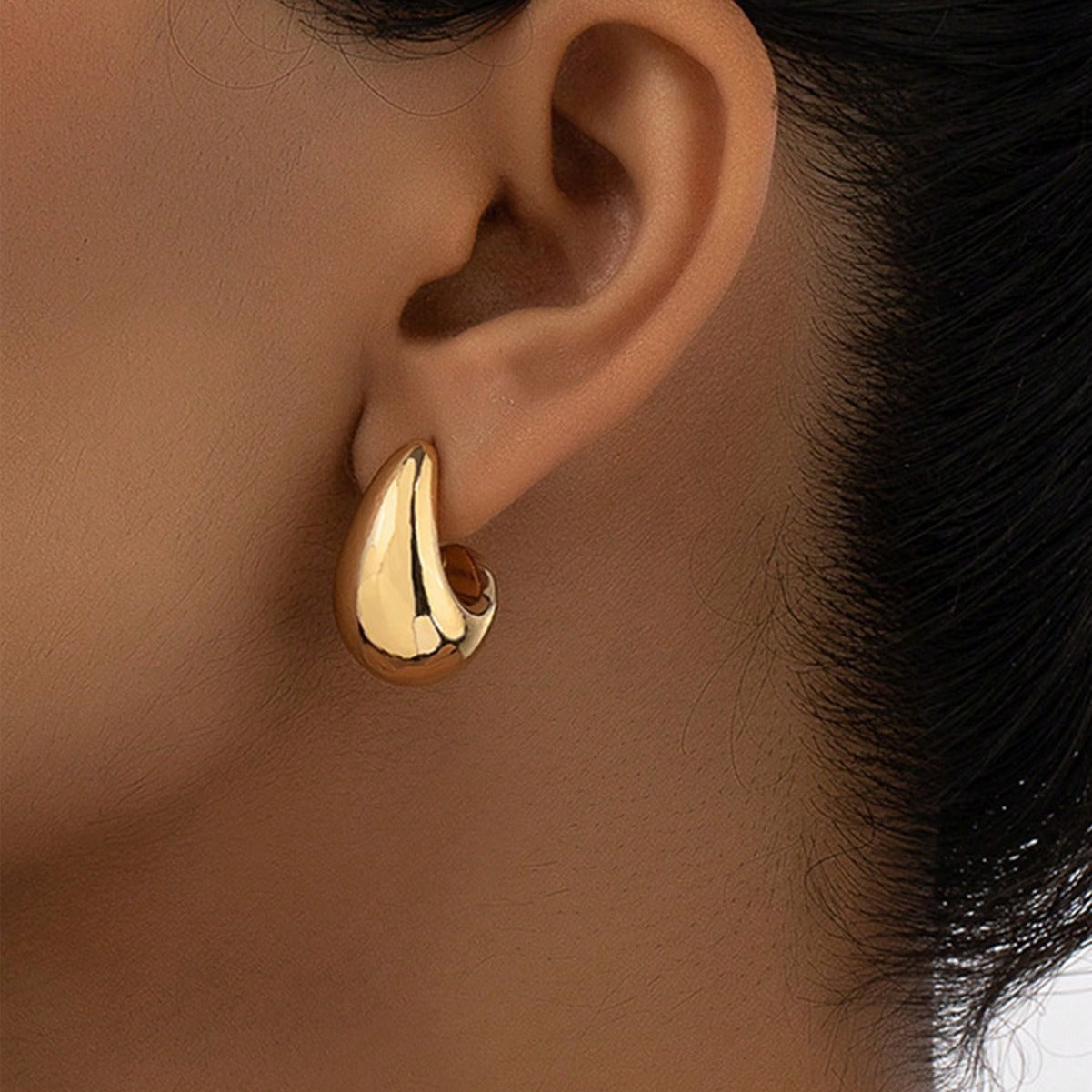 Kaila C-Shape Drop Earrings - Gold [HCT6OL96]