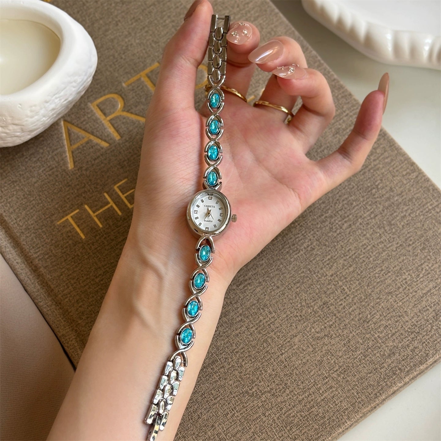 Ailey Vintage Bracelet Watch - Silver Beaded Strap, Blue Dial [IY3P8L9M]