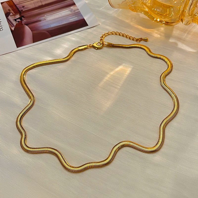 Saisha Rope Knot Pendant Necklace - Snake Chain [CG1WSYHU]