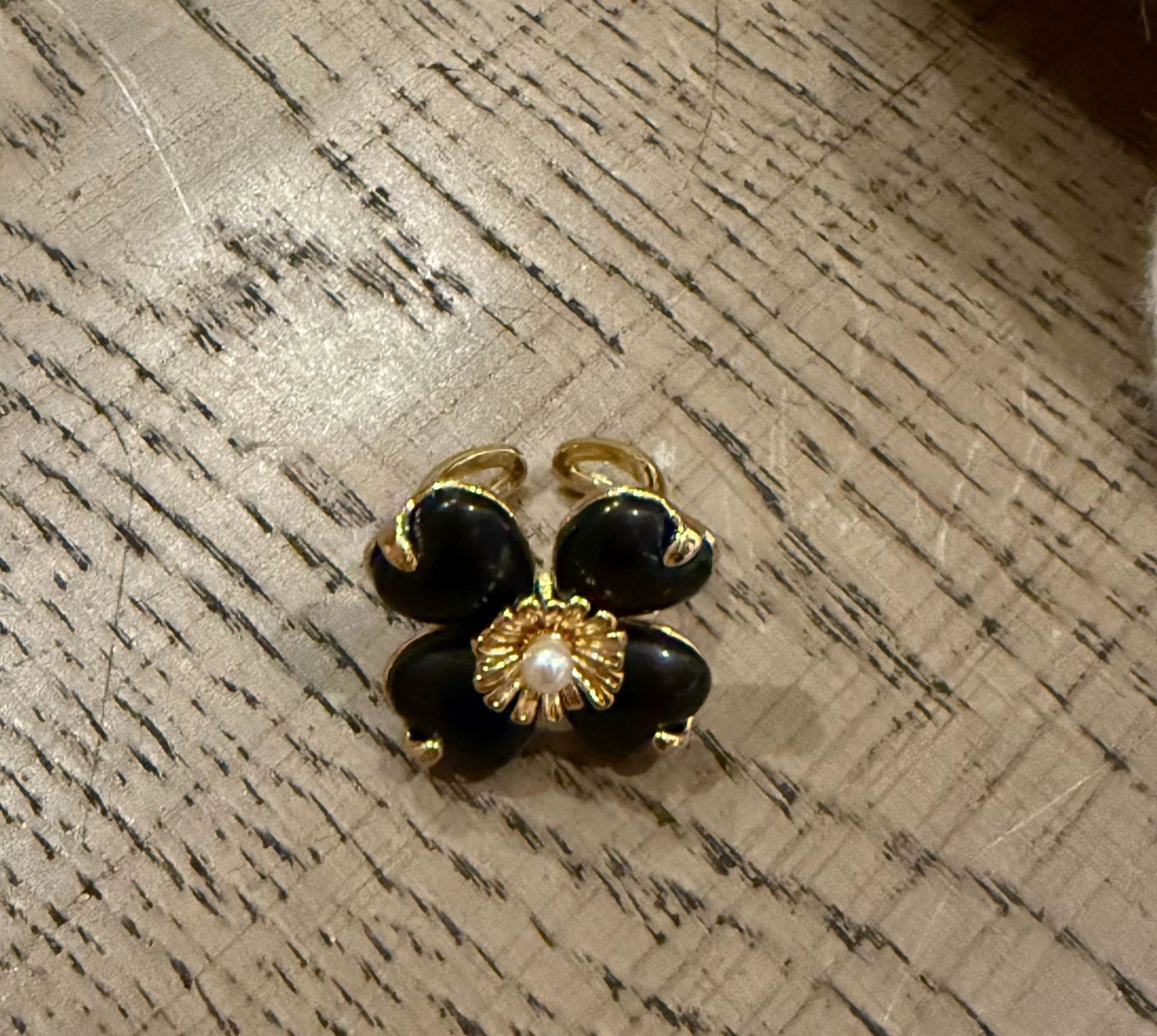 Ellie Petal Pearl Ring - Gold [GLG2PKDF]