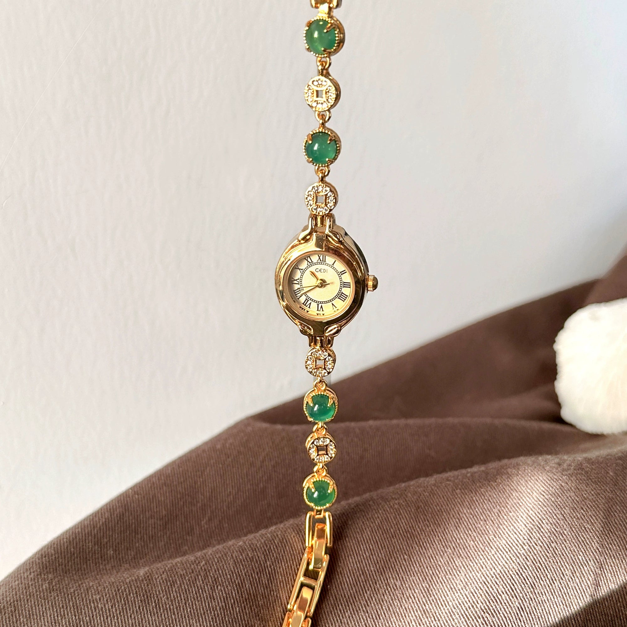 Loghan Gold Bracelet Watch - Green Chalcedony Gold Watch [HJU7X7SA]