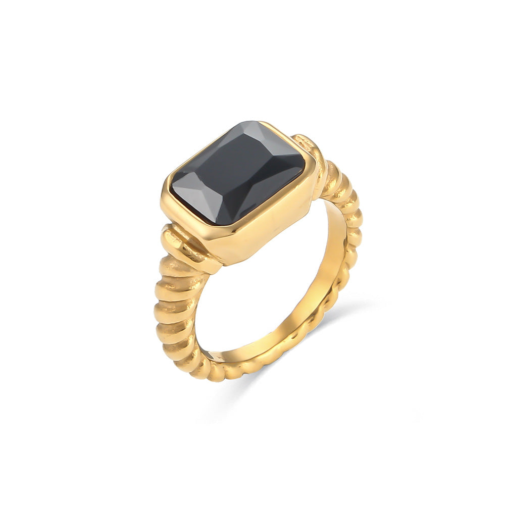 Alycia Croissant Zircon Ring - Black [2CVT2GJ6]