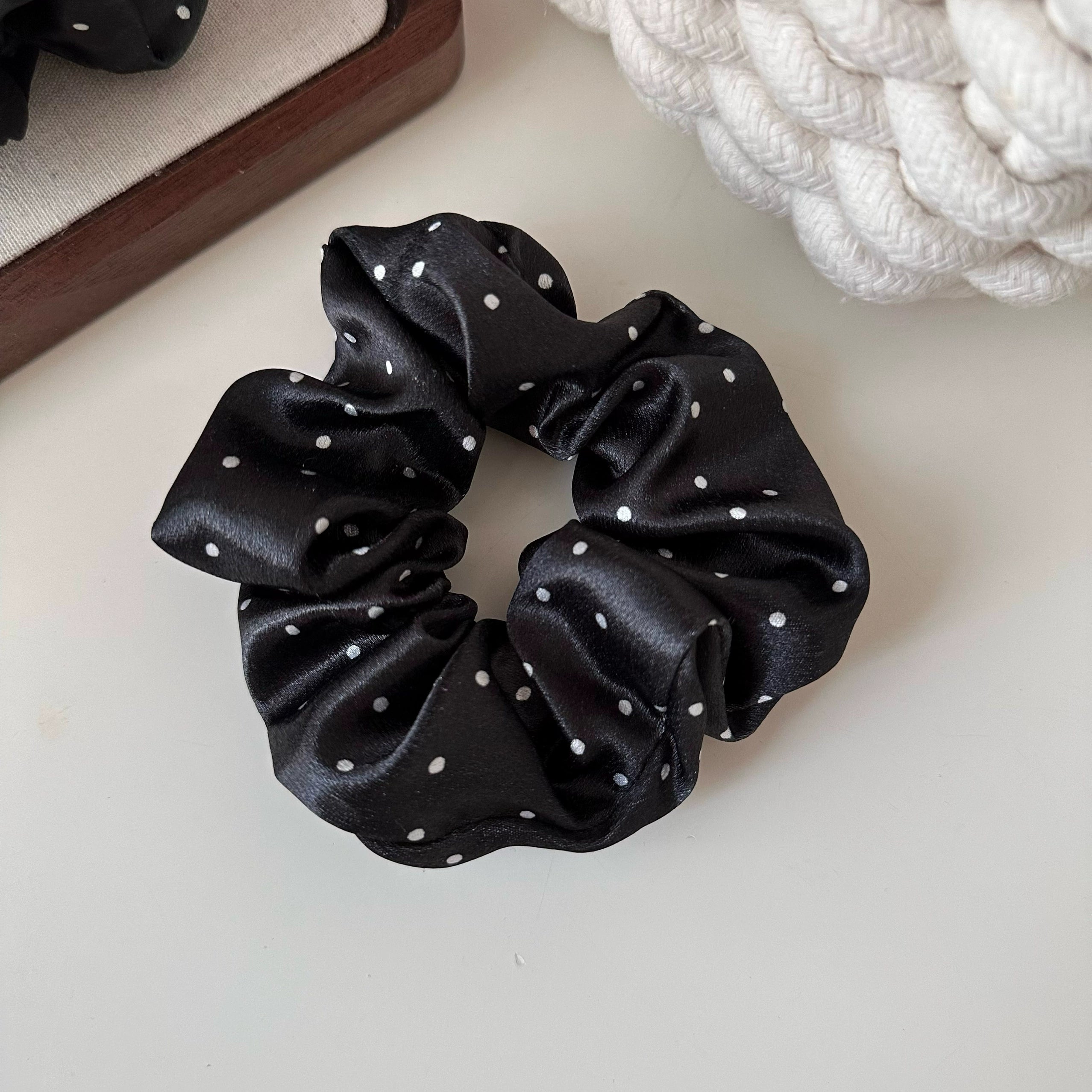 Zaria Polka Dot Satin Scrunchie - Small Black [5C8W5DYN]