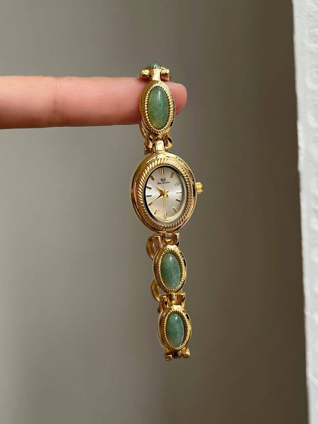 Nayomi Oval Jade Watch - Jade (White Dial) [SI1UQF48]