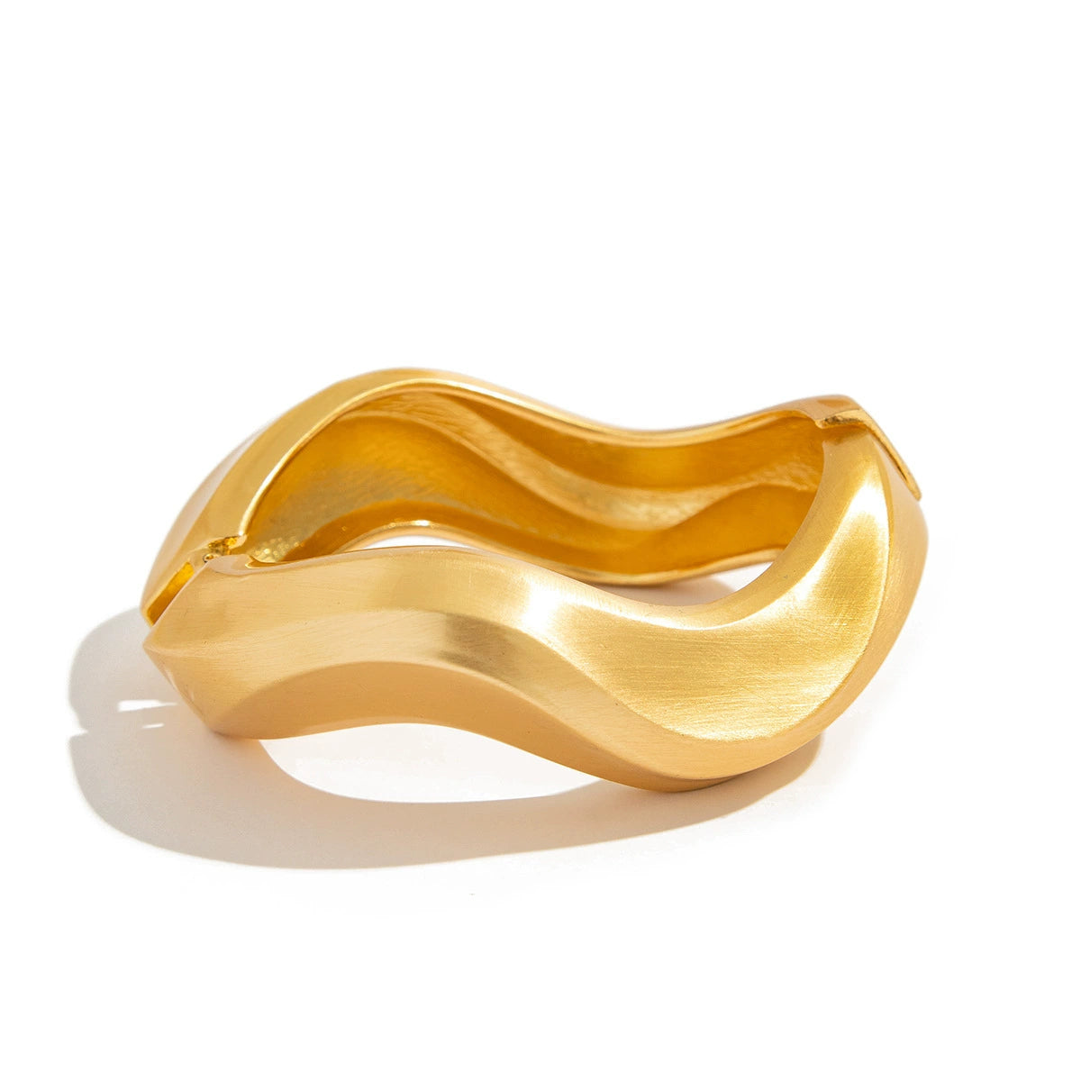 Nya Glossy Wave Jewelry - Brushed Gold Wave Bracelet [64NLXRZQ]