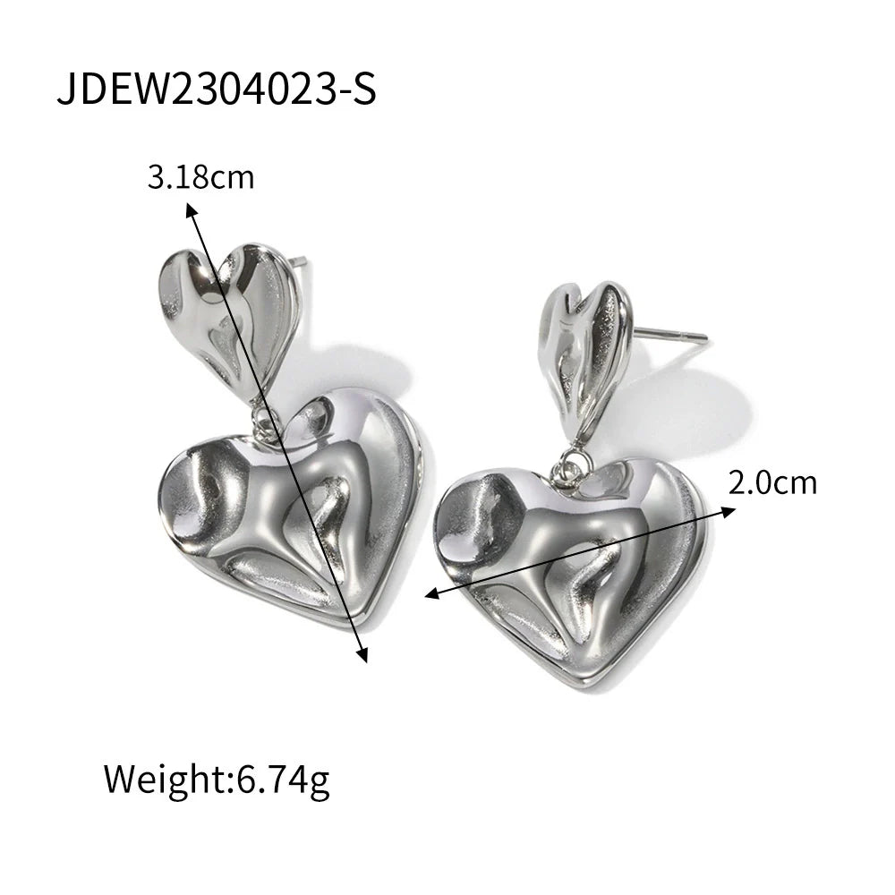 Ryder Gold Hammered Studs - undefined
