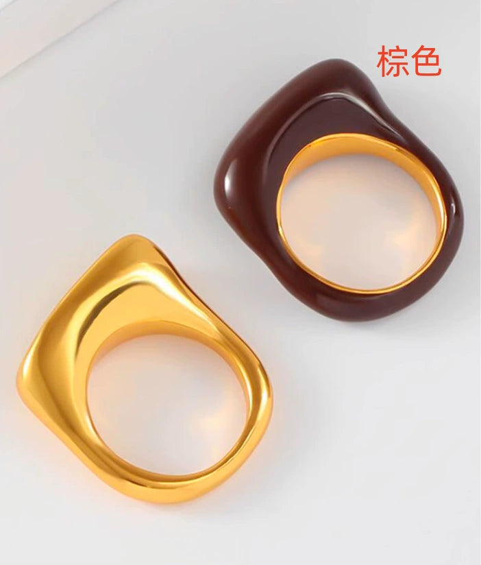 Porter Sculptural Enamel Ring - Brown [4N6IJEHY]