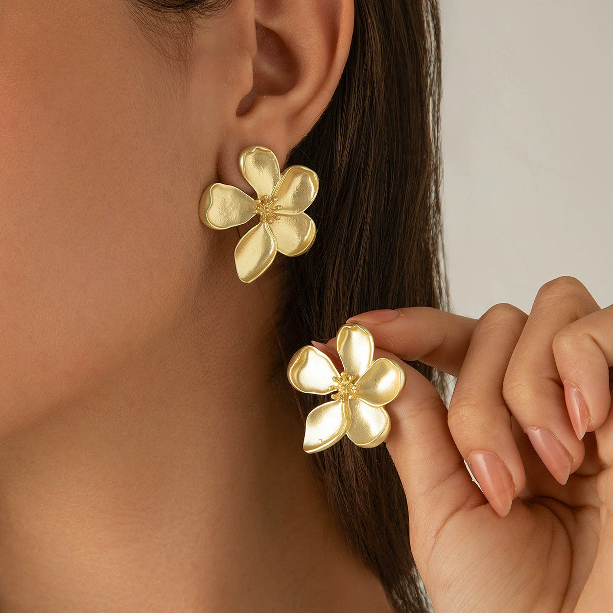 Adrianne Sculpted Bloom Jewelry - Matte Bronze 3189 [EABCRLXI]