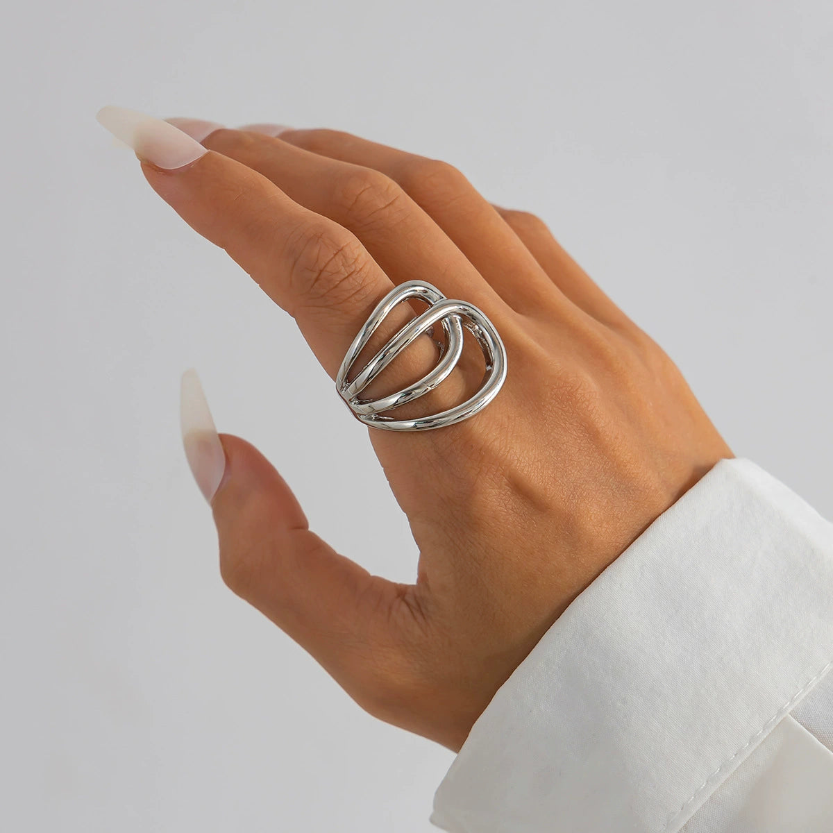 Eniola Sculptural Leaf Jewelry - Ring White K Design 1 [XG383GJL]