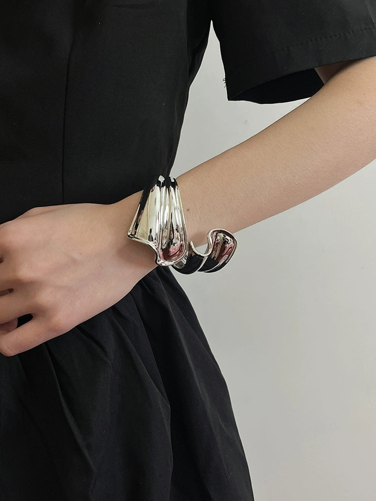 Kinsley Asymmetric Cuff Bracelet - Silver [037HK691]