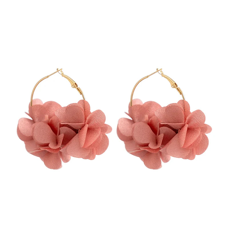 Neyla Delicate Floral Earrings - Dusty Rose