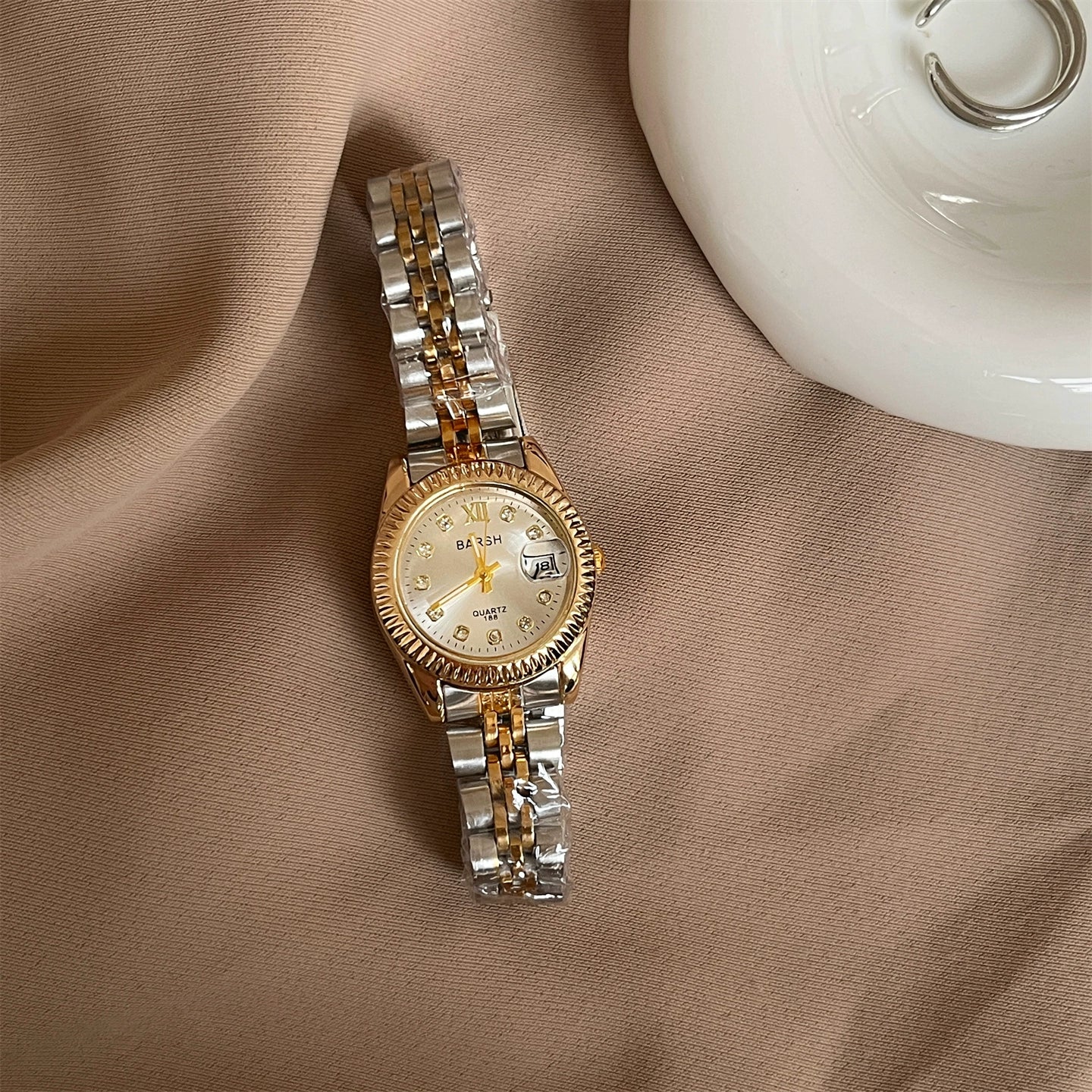 Mariyah Classic Calendar Watch - Two-Tone Gold Band White Dial (Diamond) [EYG0MF7E]
