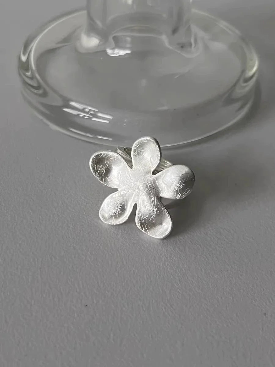 Aubrei Sculptural Flower Ring - Silver Flower Ring