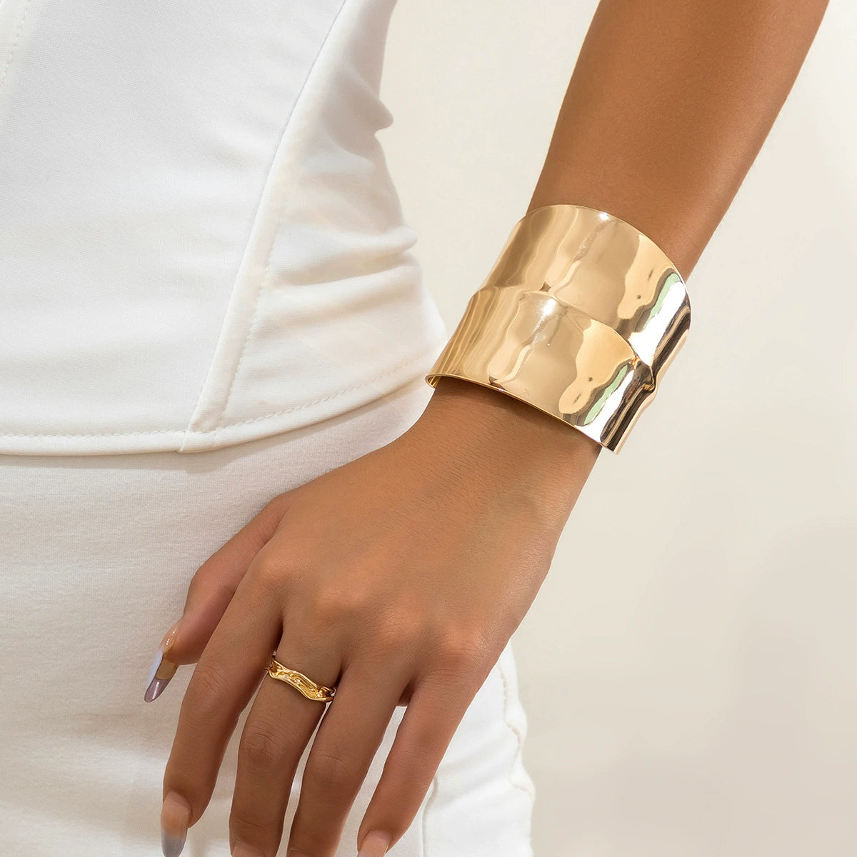 Claudia Geometric Cuff Bracelets - Style 05 Gold [XB04GRQL]
