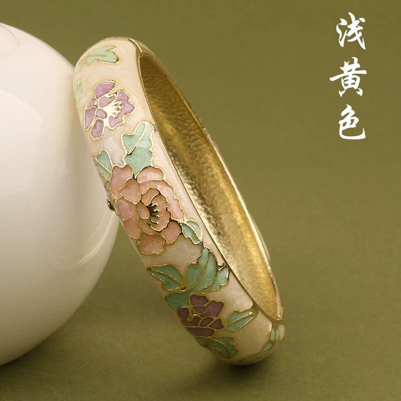 Lana Chinoiserie Floral Bangle - Light Yellow (15mm)
