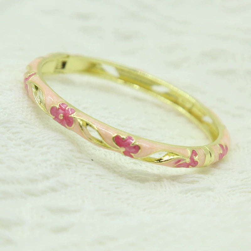 Camiya Cloisonné Bloom Bracelet - Light Pink [E121L7QX]
