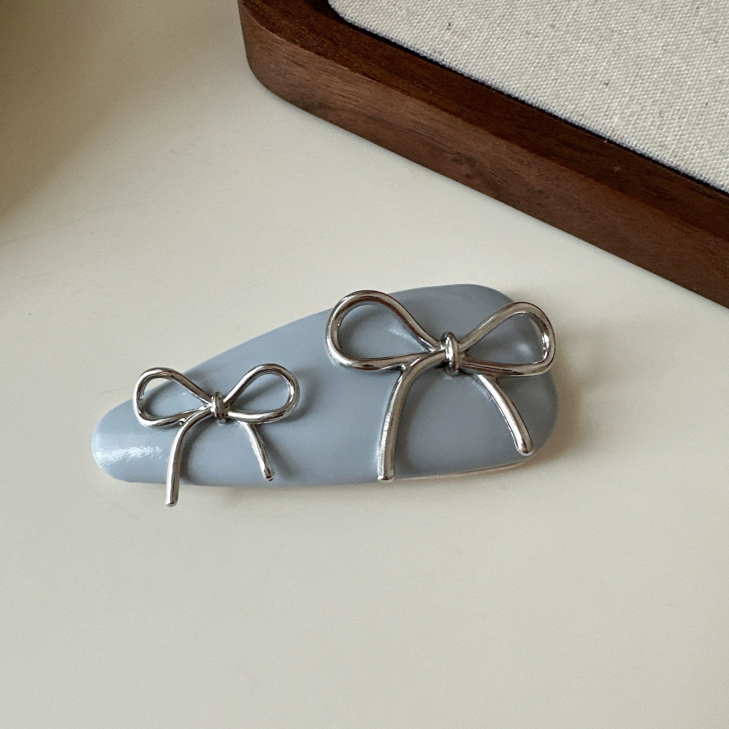 Mirielle Bow Hair Clip - Blue [TV4SD0GM]