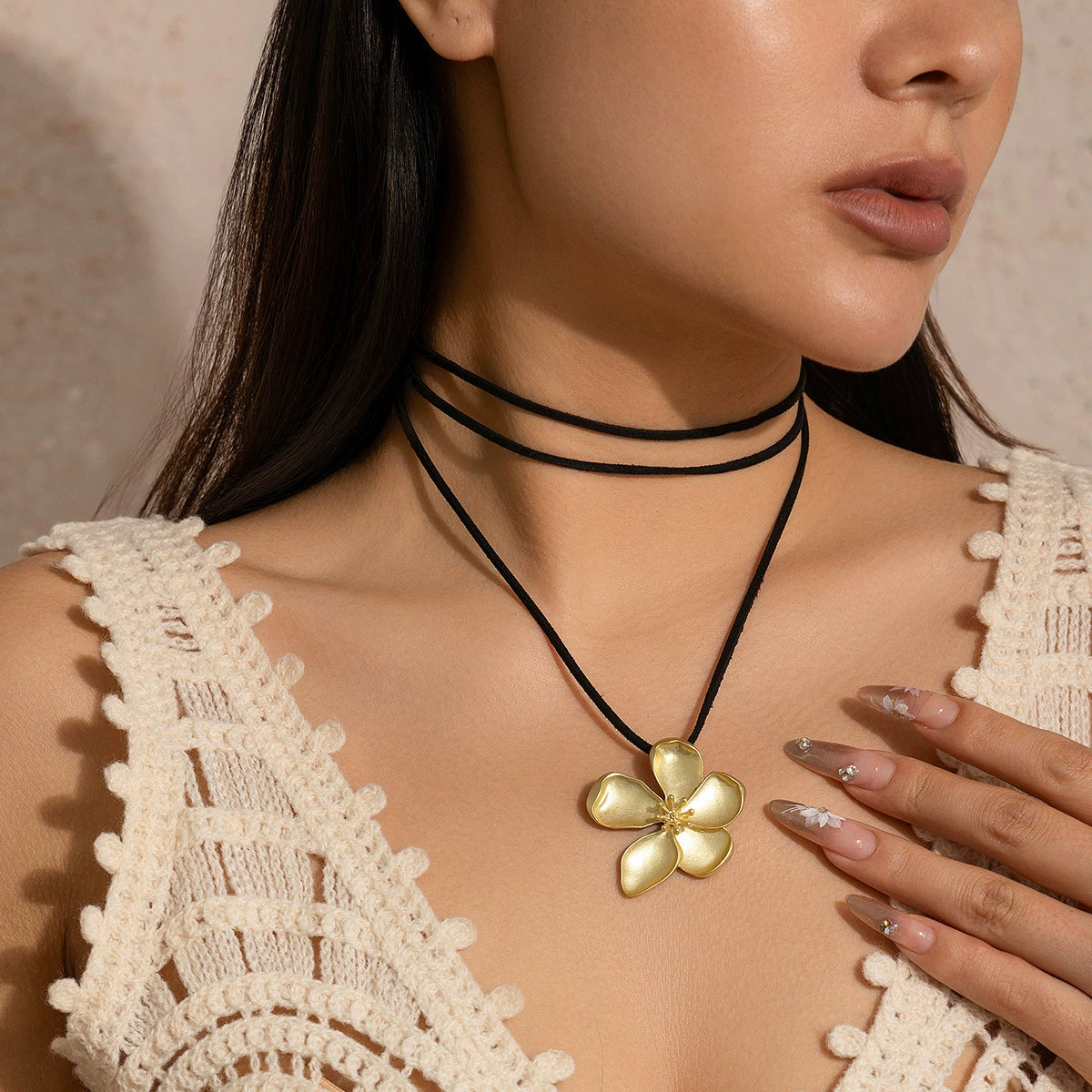 Adrianne Sculpted Bloom Jewelry - Matte Bronze 6402 [WV2WU4PO]