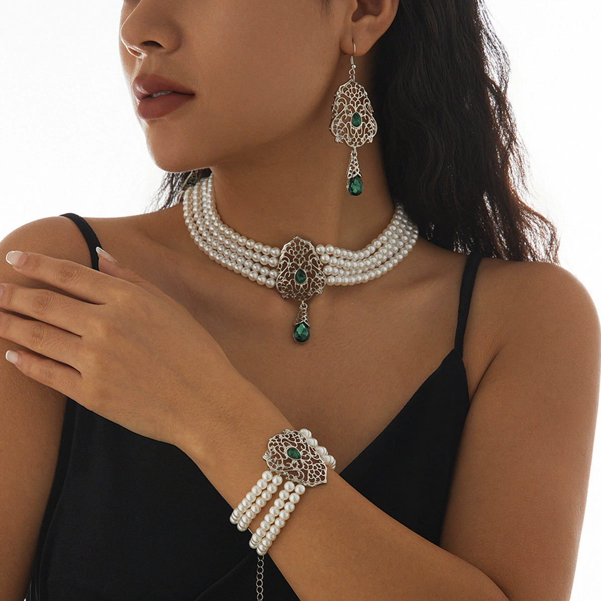 Lou Pearl Floral Collar Necklace - Silver-tone & Green (Style A) [T6PDGO50]