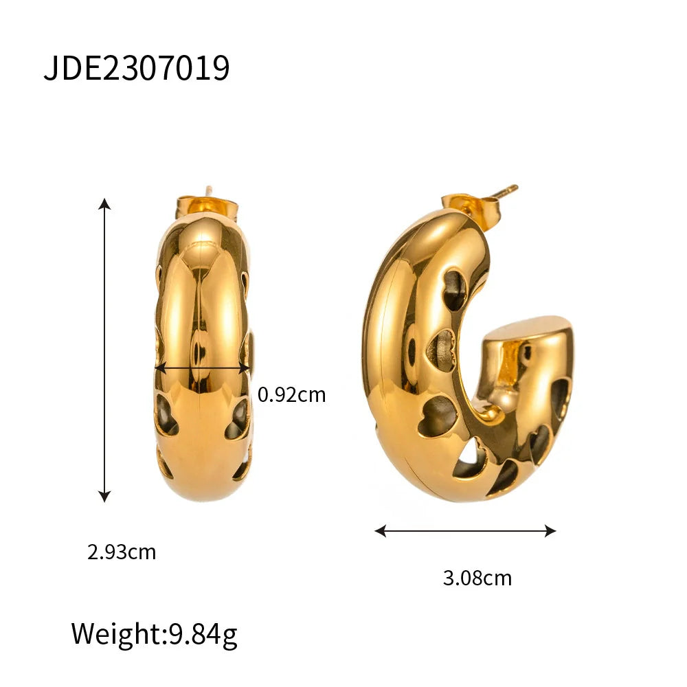 Zamara Puffy Heart Studs - JDE2307019