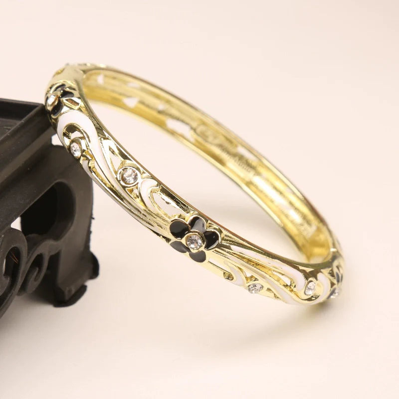 Brook Rhinestone Flower Bangle - Black and White