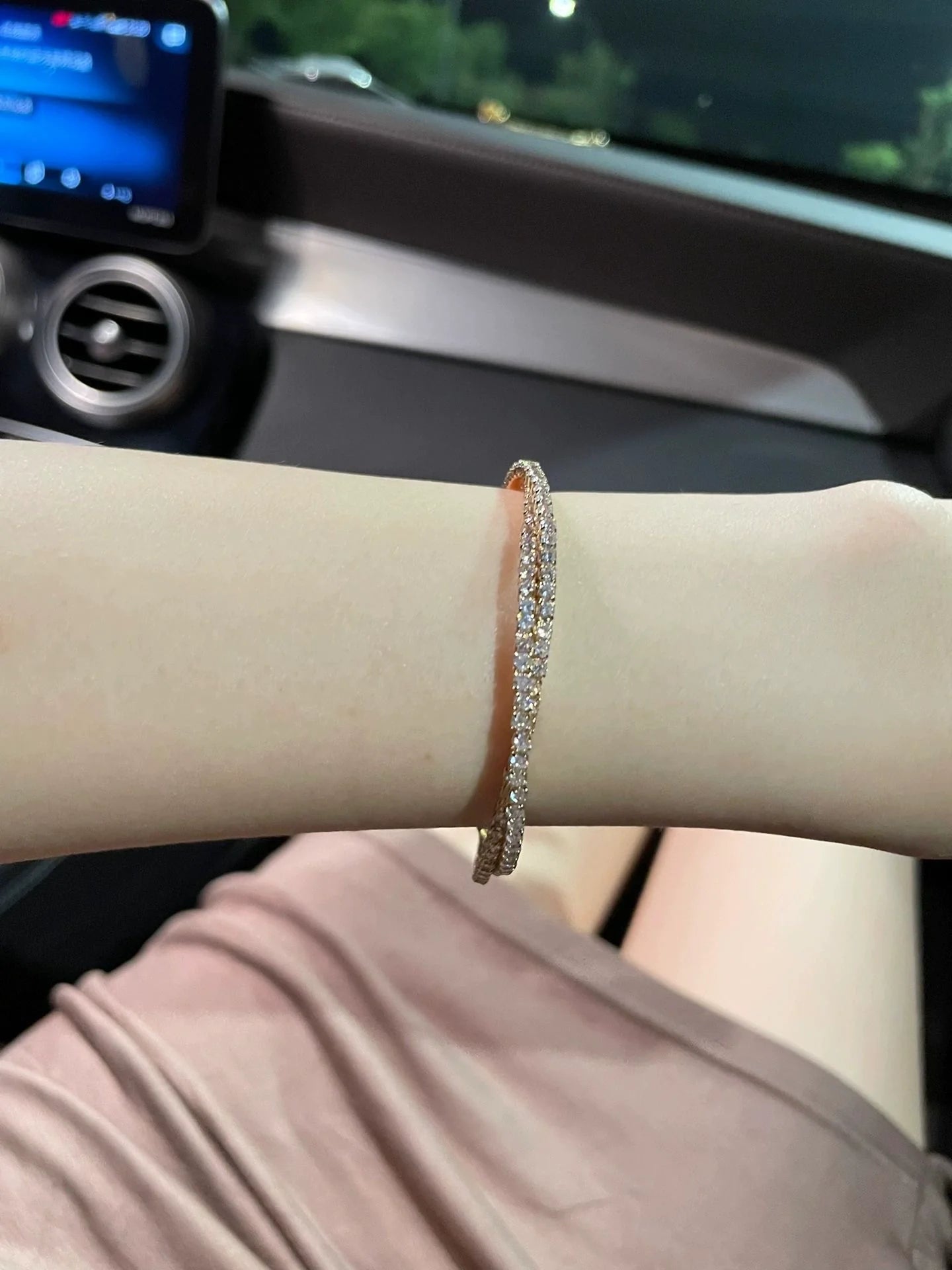 Aster Sparkling Cross Cuff - Gold