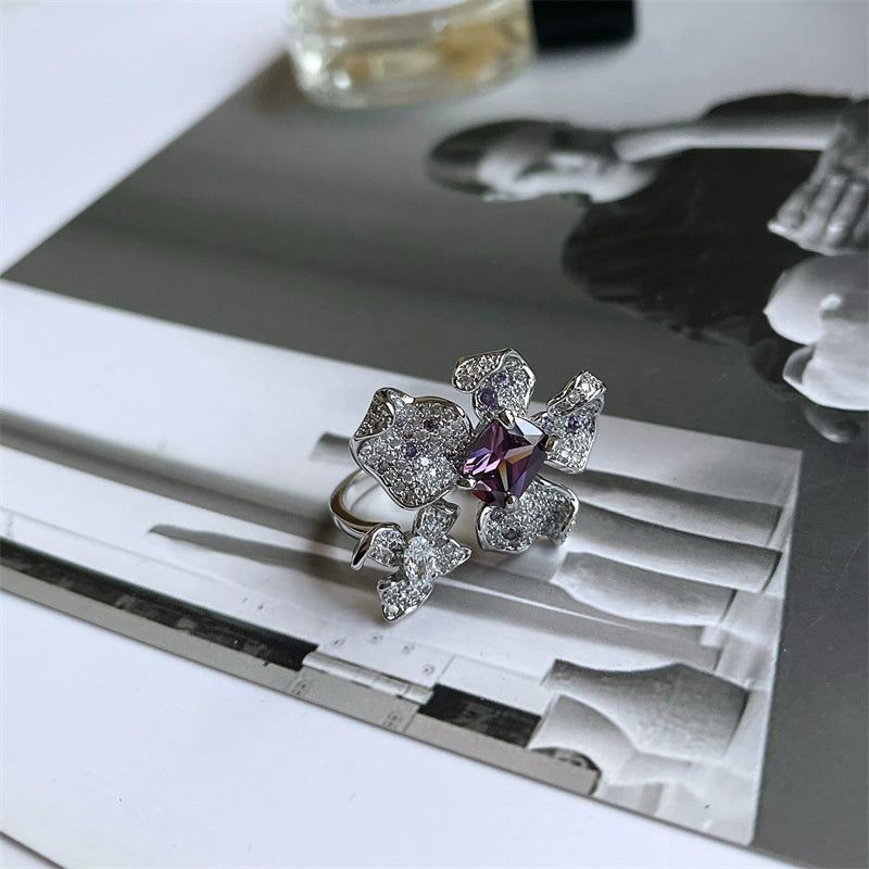 Reid Palace Zircon Ring - One Size Open [1BLZIVV1]