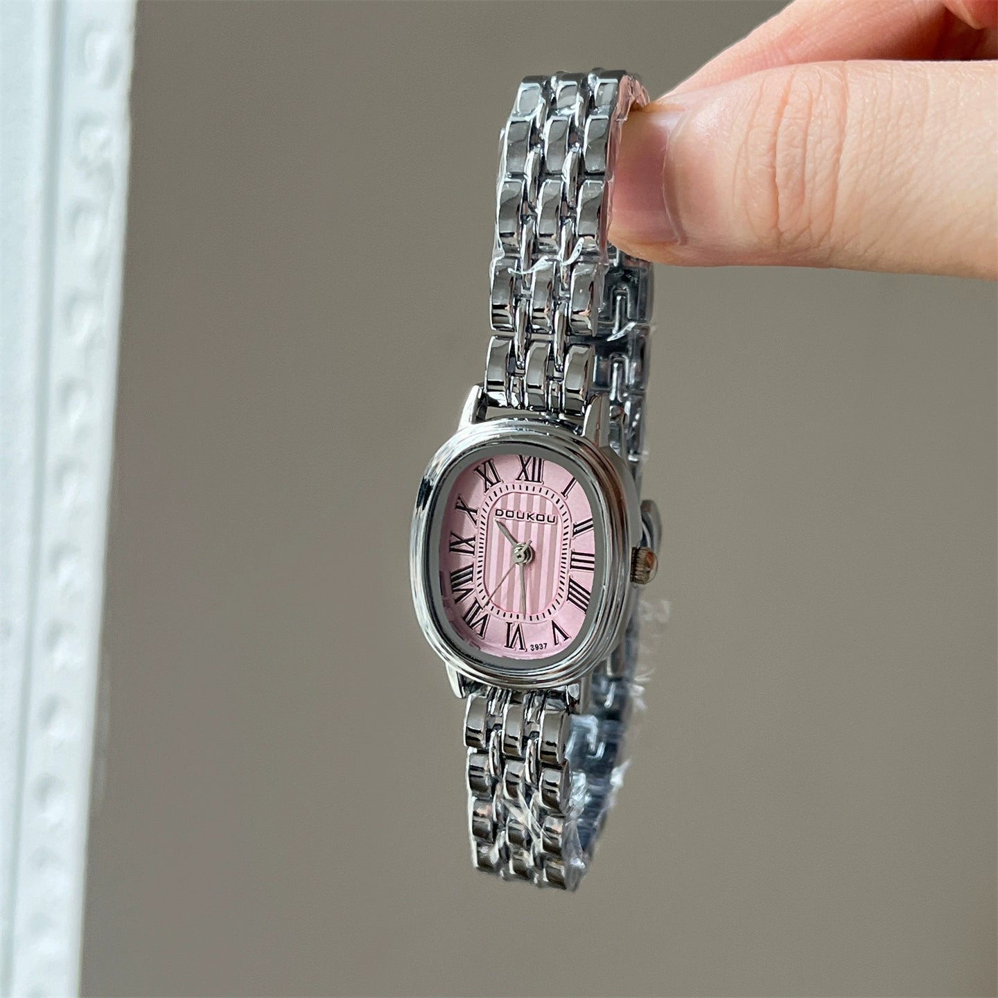 Kaydance Dainty Daisy Watch - Silver Band Pink Oval Roman Dial [D78PABMT]