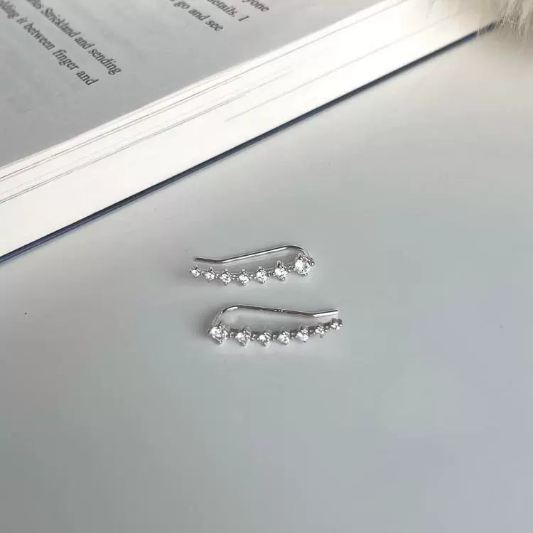 Kalaya Curved Zircon Earrings - Row Zircon Earrings Pair [D6VZU199]