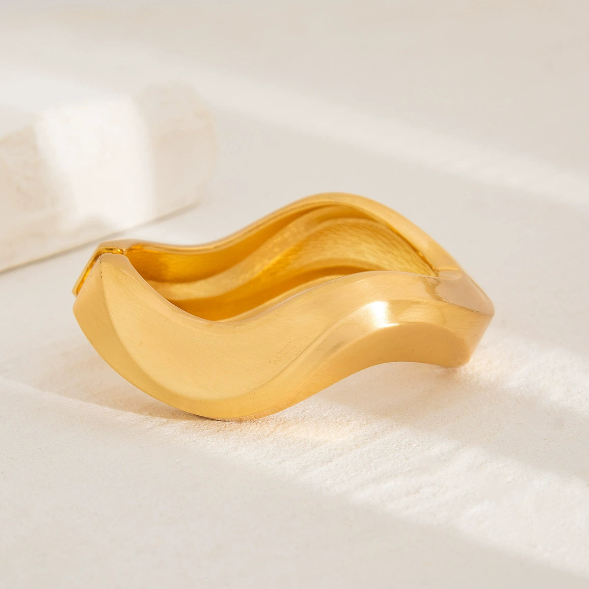 Priscila Asymmetrical Matte Cuff Bracelet - Brushed Gold Style 2 [VRW30I5M]