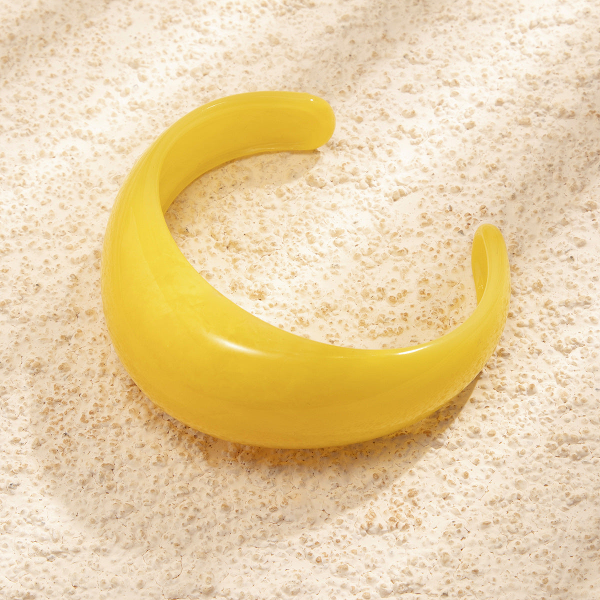 Lainie Curved Resin Bangle - Yellow [W2QVRPDO]