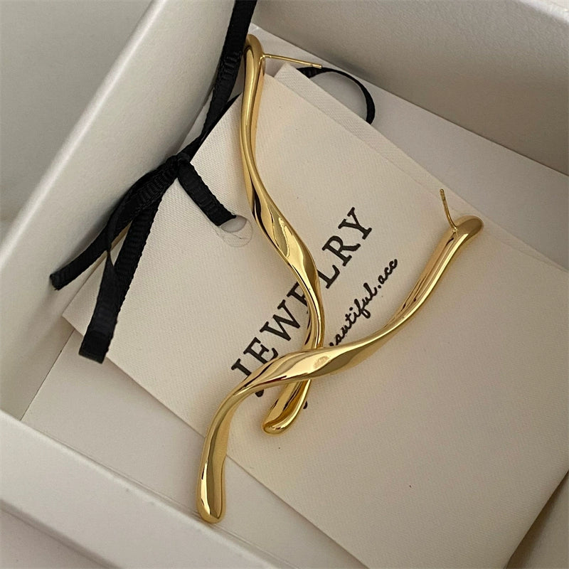 Ann Minimalist Curved Earrings - Gold [39LK9OY9]