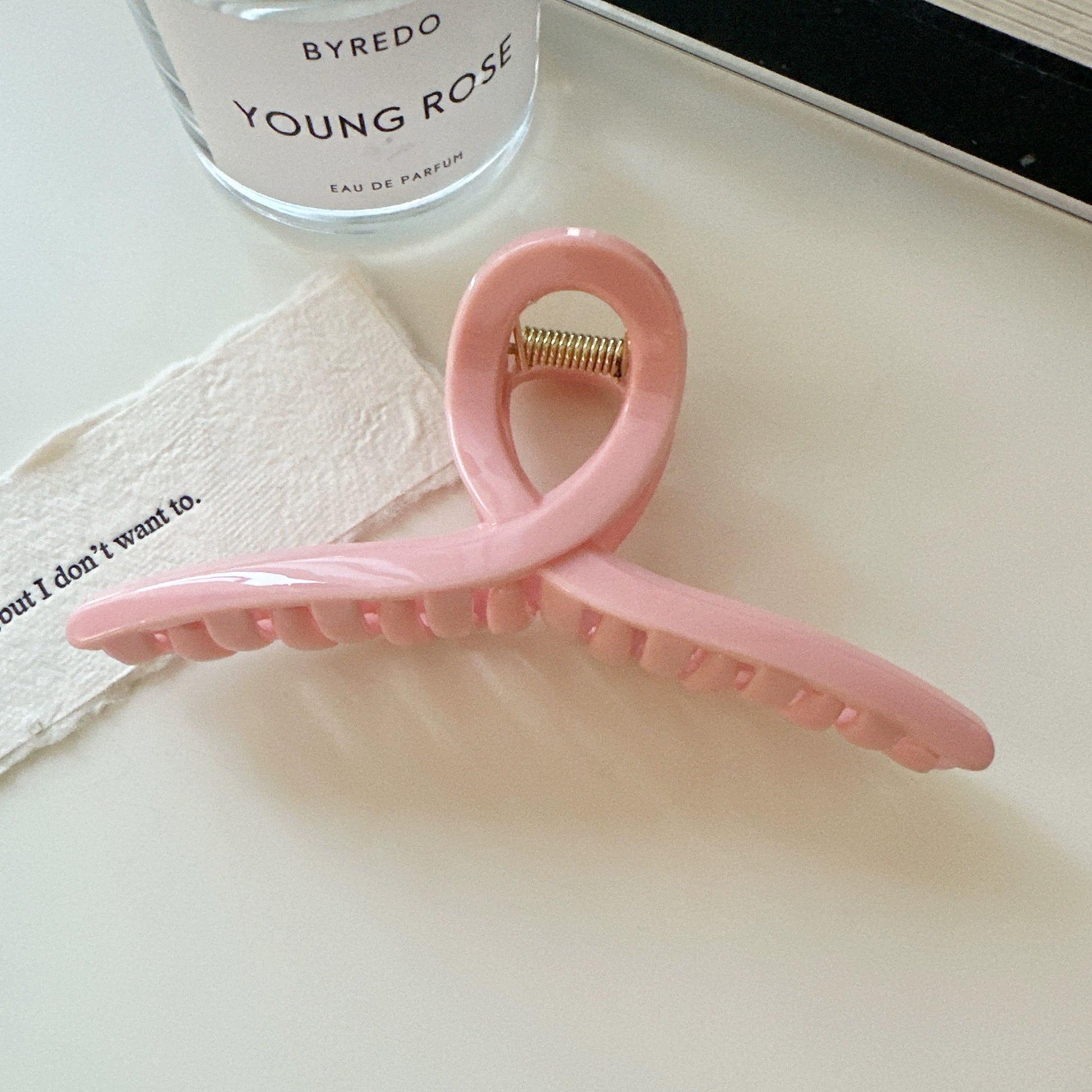 Zarina Elegant Claw Clip - Cross Pink [AX0HFXMD]