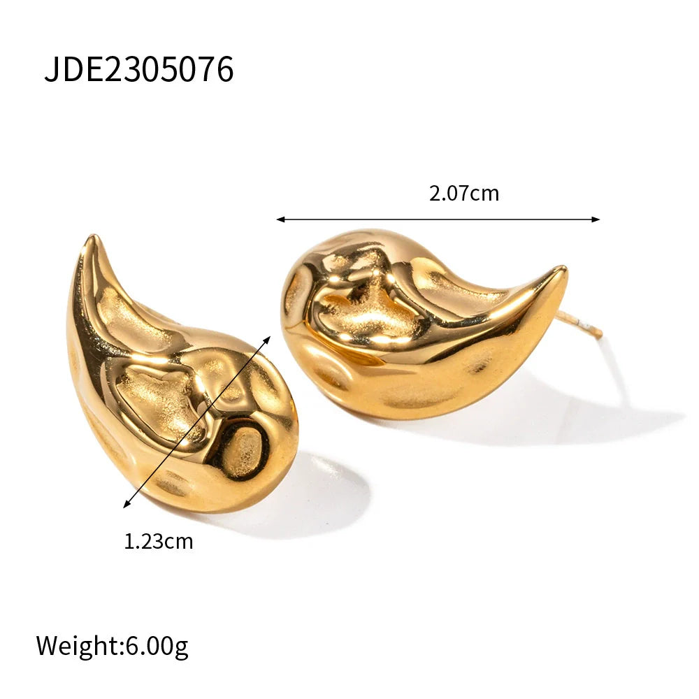 Lavinia Textured Square Earrings - JDE2305076