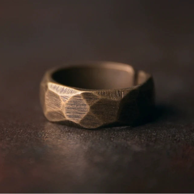 Embry Retro Brass Ring - Female Medium Brass