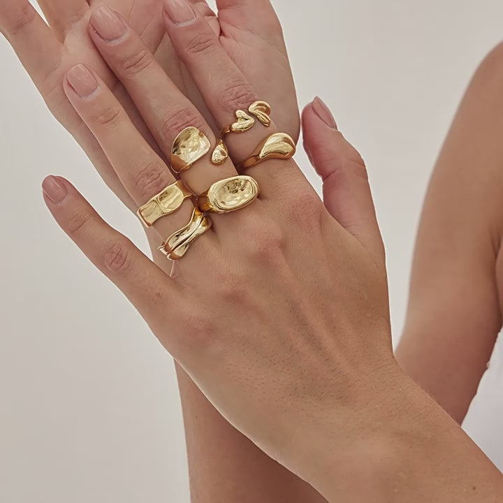 Sutton Sculptural Stacking Rings Set