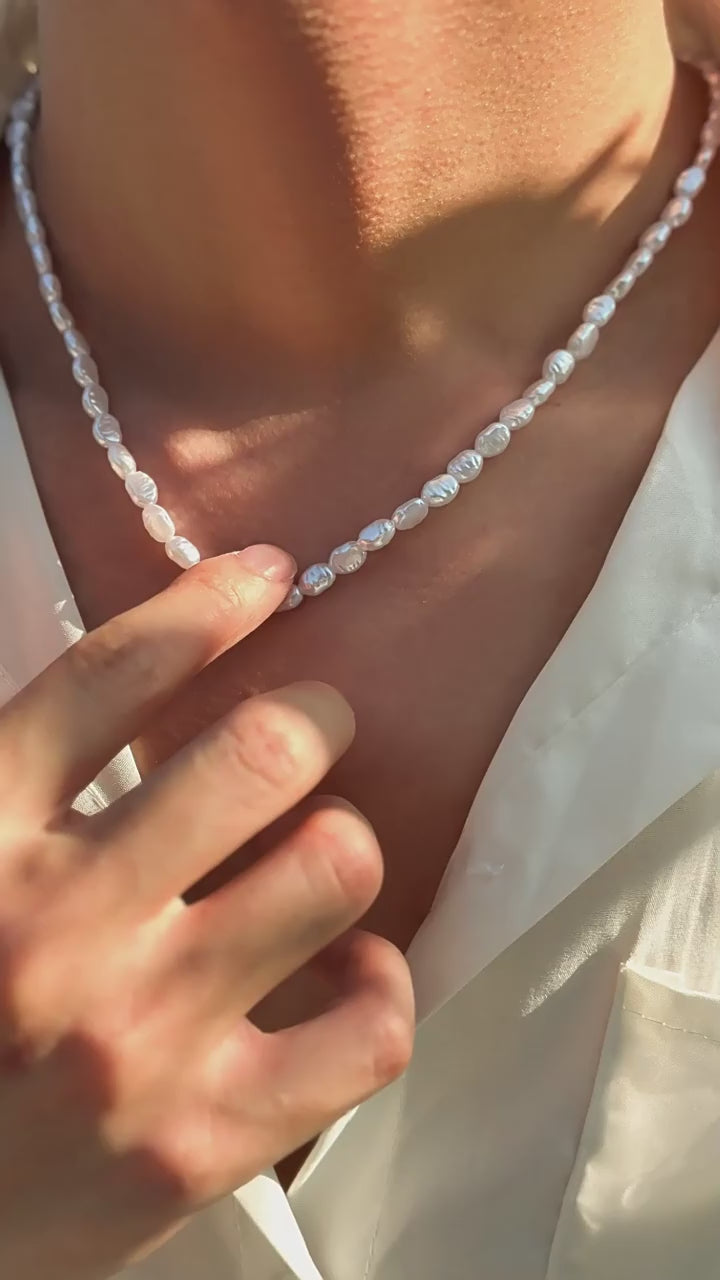 Tahiry Men's Baroque Pearl Necklace