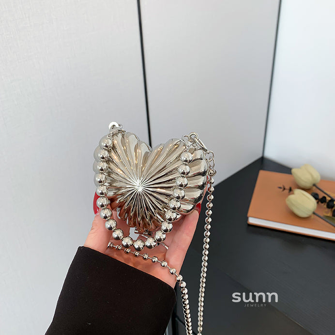 Aadhira Metallic Pleated Crossbody [GYDJ8MXV]