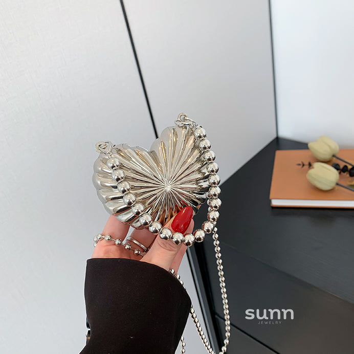 Aadhira Metallic Pleated Crossbody [MGIBXKV7]