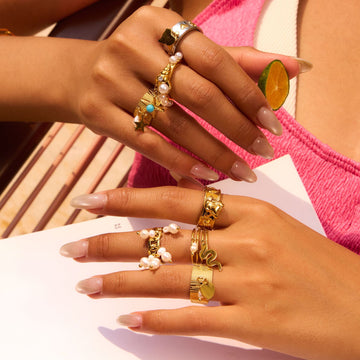 Aadya Stainless Steel Pendant Ring [BEW9RUR6]